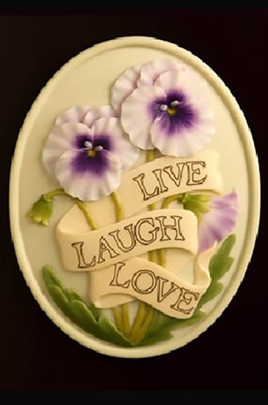 Live, Laugh, Love Welcome Plaque - DiFranz GiftsWelcome Plaqueibis and orchid